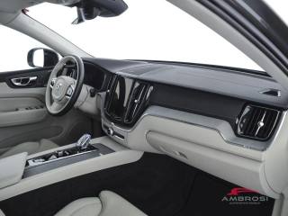 VOLVO XC60 usata 11