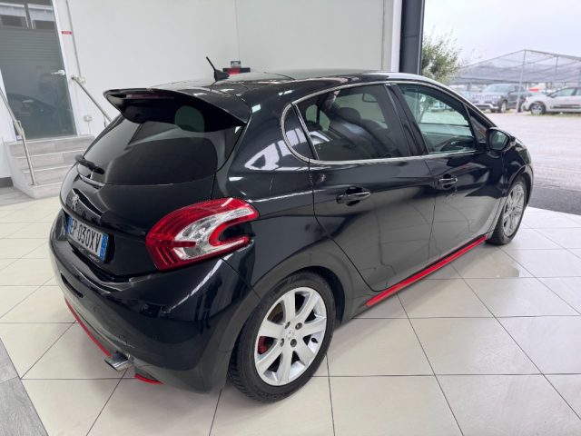 PEUGEOT 208 usata, con Alzacristalli elettrici