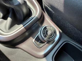 SUZUKI Vitara usata, con MP3