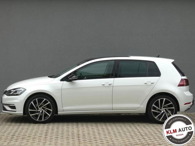 VOLKSWAGEN Golf usata, con Autoradio