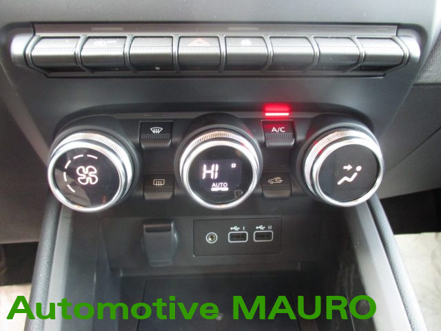 MITSUBISHI Colt usata, con Controllo elettronico della corsia