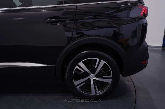 PEUGEOT 5008 usata, con Adaptive Cruise Control