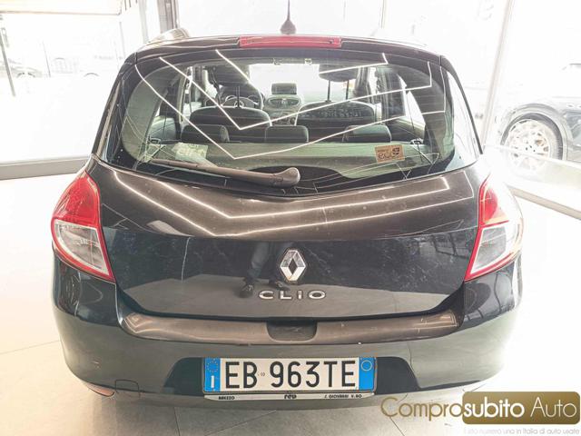 RENAULT Clio usata, con Airbag Passeggero