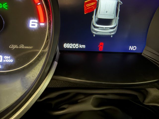 ALFA ROMEO Stelvio usata, con Bluetooth