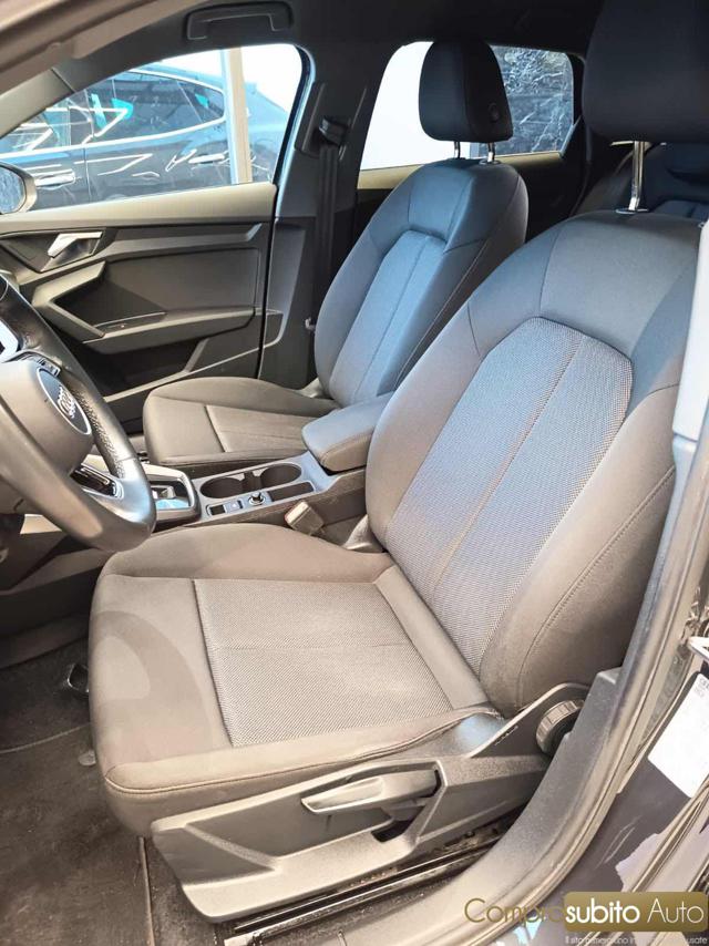 AUDI A3 usata, con Park Distance Control