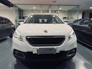 PEUGEOT 2008 usata, con Airbag