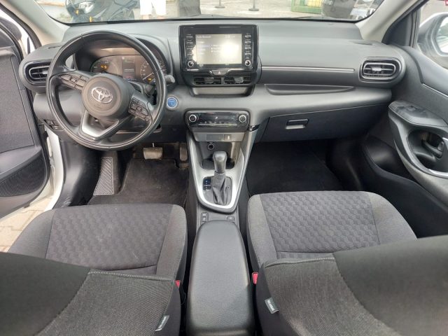TOYOTA Yaris usata, con Controllo automatico clima