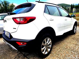 KIA Stonic usata, con Autoradio