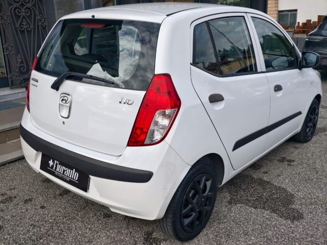 HYUNDAI i10 usata, con Airbag laterali