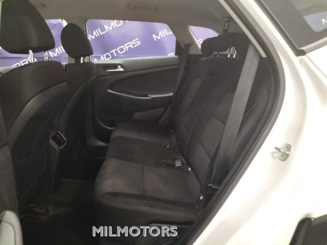 HYUNDAI Tucson usata, con Sensori di parcheggio posteriori