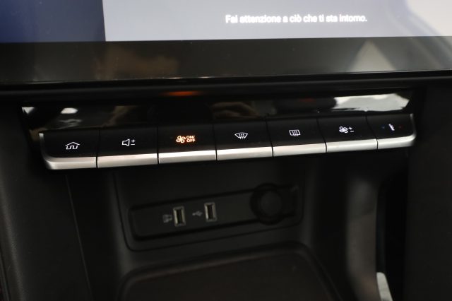 MG ZS usata 12