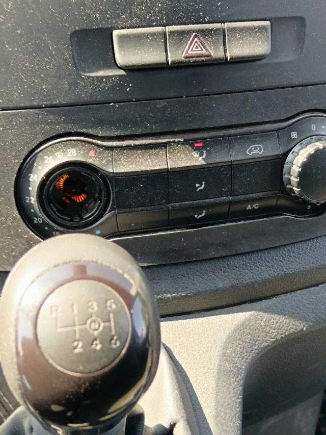 MERCEDES-BENZ Vito usata 16