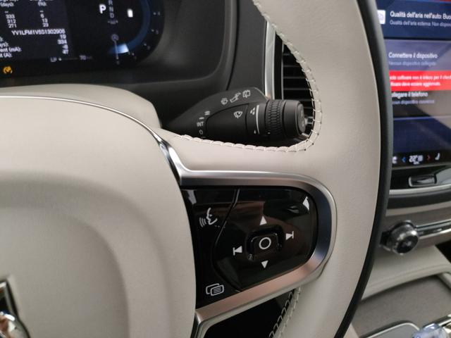 VOLVO XC90 usata, con Sedili riscaldati
