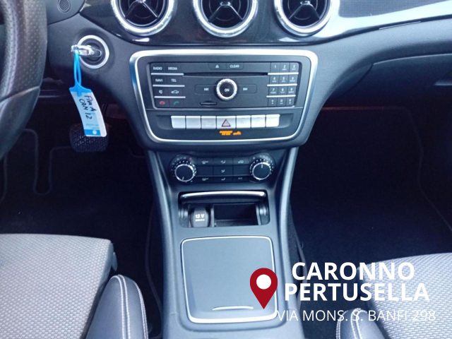 MERCEDES-BENZ CLA 220 usata, con Fendinebbia