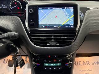 PEUGEOT 208 usata, con USB