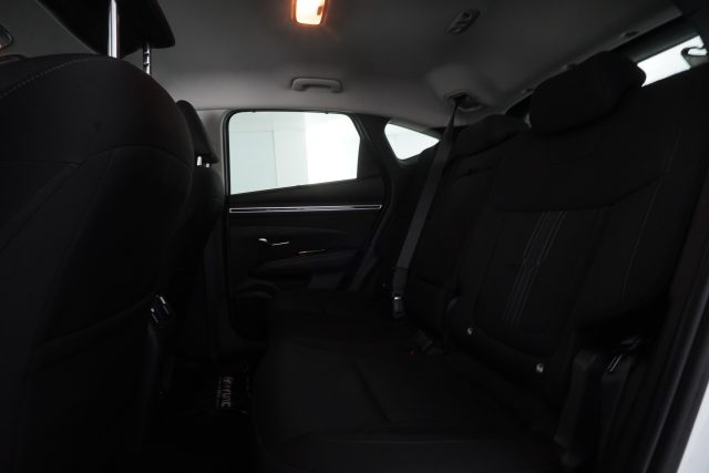 HYUNDAI Tucson usata 9