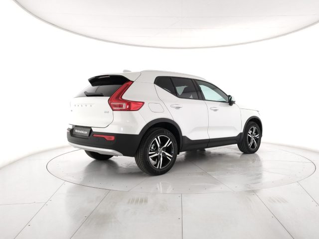 VOLVO XC40 usata, con Autoradio