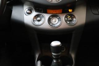 TOYOTA RAV 4 usata, con Vetri oscurati