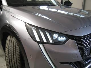PEUGEOT 208 usata, con Head-up display