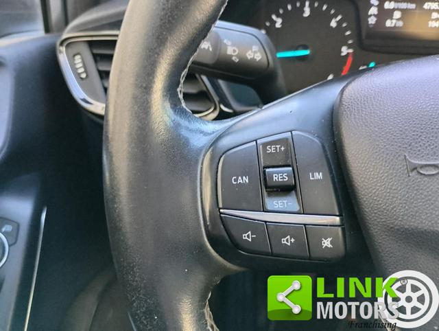 FORD Fiesta usata, con USB