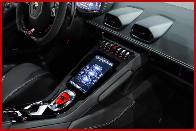 LAMBORGHINI Huracan usata 12