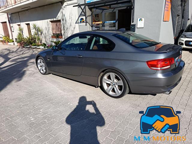 BMW 320 usata, con Autoradio