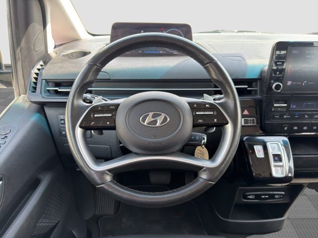 HYUNDAI Staria usata 13