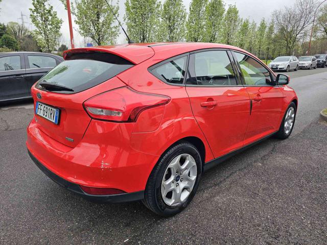 FORD Focus usata, con Alzacristalli elettrici