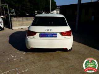 AUDI A1 usata, con Autoradio