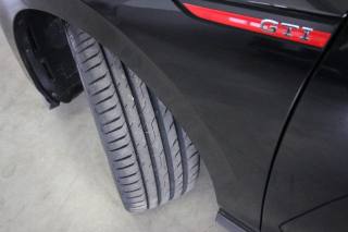 VOLKSWAGEN Golf GTI usata, con Touch screen
