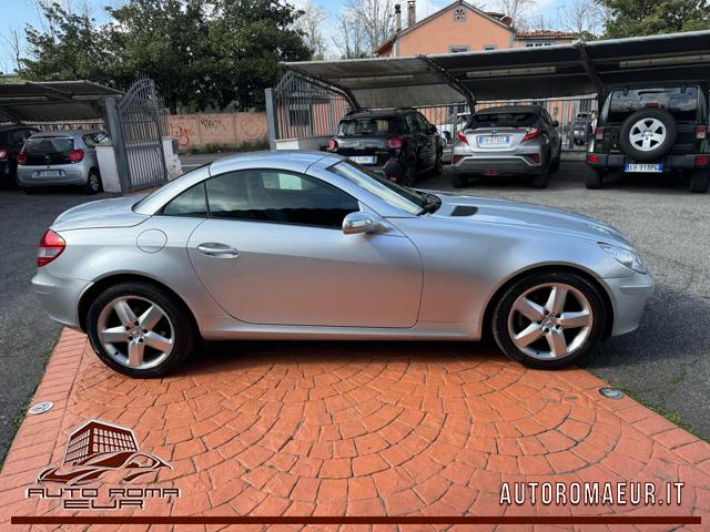 MERCEDES-BENZ SLK 200 usata, con Autoradio digitale
