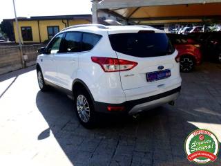 FORD Kuga usata, con Autoradio