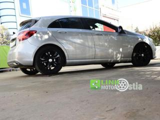 MERCEDES-BENZ A 180 usata 30