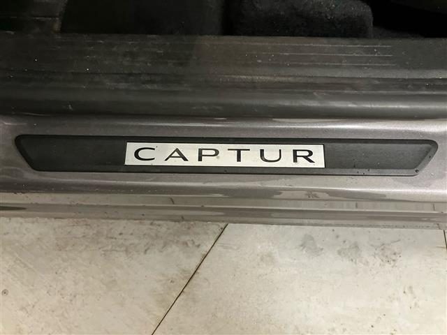 RENAULT Captur usata 29