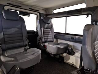 LAND ROVER Defender usata 13