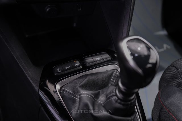 OPEL Corsa usata, con Vetri oscurati