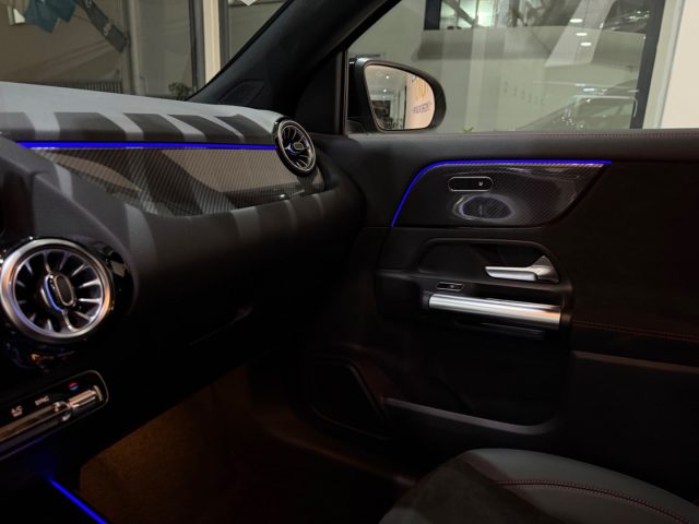 MERCEDES-BENZ GLA 200 usata, con Sensore di luce