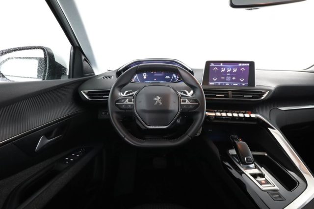 PEUGEOT 3008 usata 5