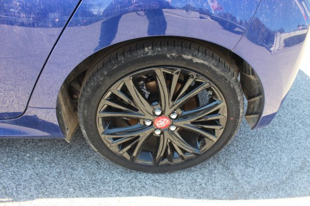 TOYOTA Yaris usata, con USB