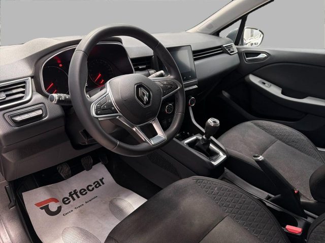 RENAULT Clio usata, con Boardcomputer
