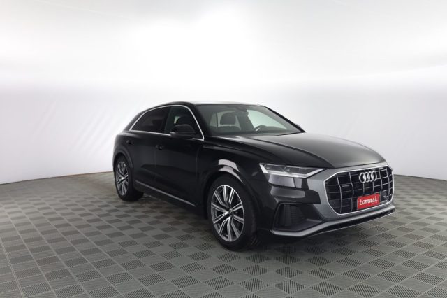 AUDI Q8 usata 1