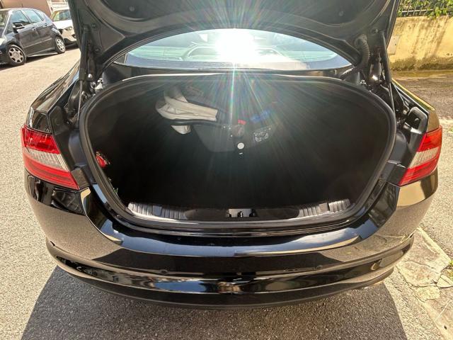 JAGUAR XF usata, con Bluetooth