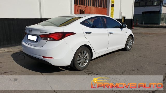 HYUNDAI i30 usata, con Autoradio