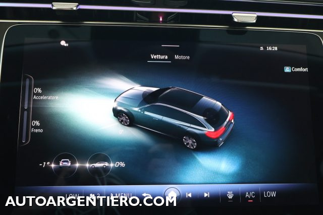 MERCEDES-BENZ E 220 usata, con Touch screen