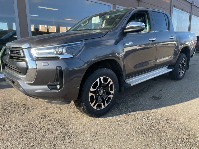 TOYOTA Hilux usata, con Autoradio