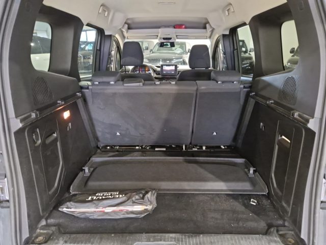 RENAULT Kangoo usata, con Specchietti laterali elettrici