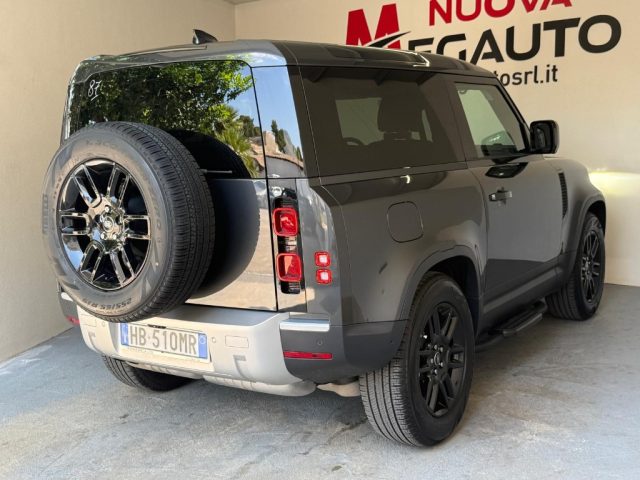 LAND ROVER Defender usata, con Airbag laterali