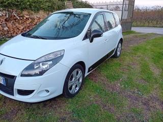RENAULT Scenic usata, con Airbag laterali