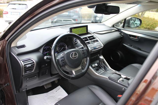 LEXUS NX 300h usata, con Antifurto
