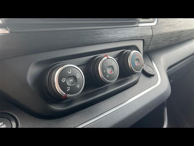 RENAULT Trafic usata, con Fari LED